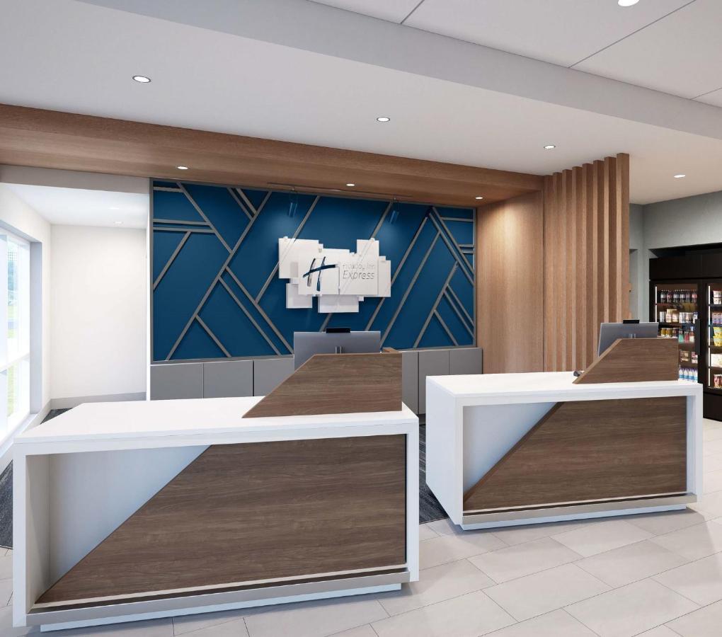 Holiday Inn Express & Suites Rhinelander By Ihg Bagian luar foto